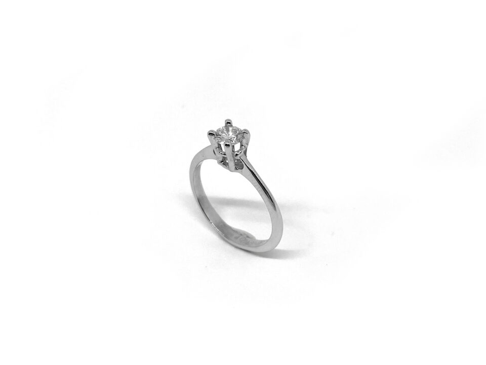gallery-item