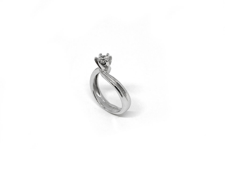 gallery-item